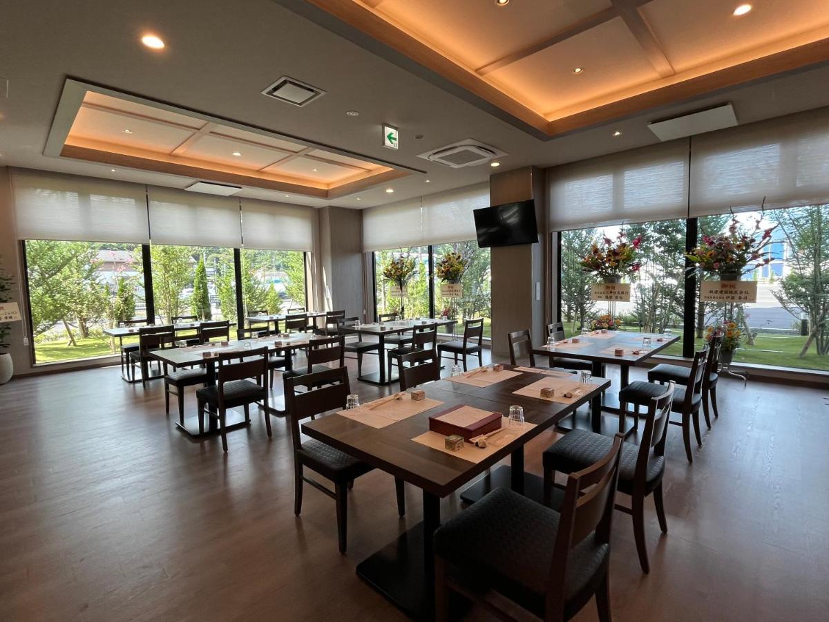 Hotel Route Inn Ohi Takahama Такахама Екстер'єр фото