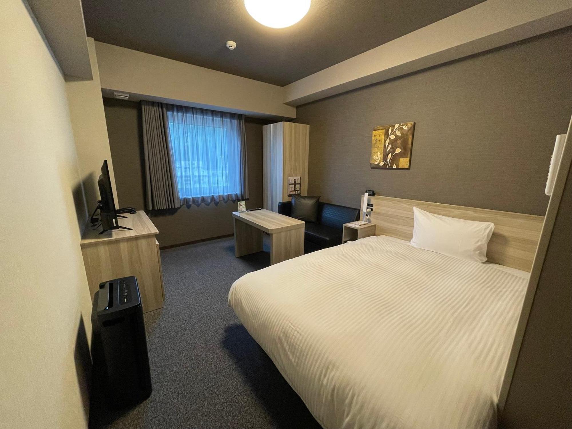 Hotel Route Inn Ohi Takahama Такахама Екстер'єр фото